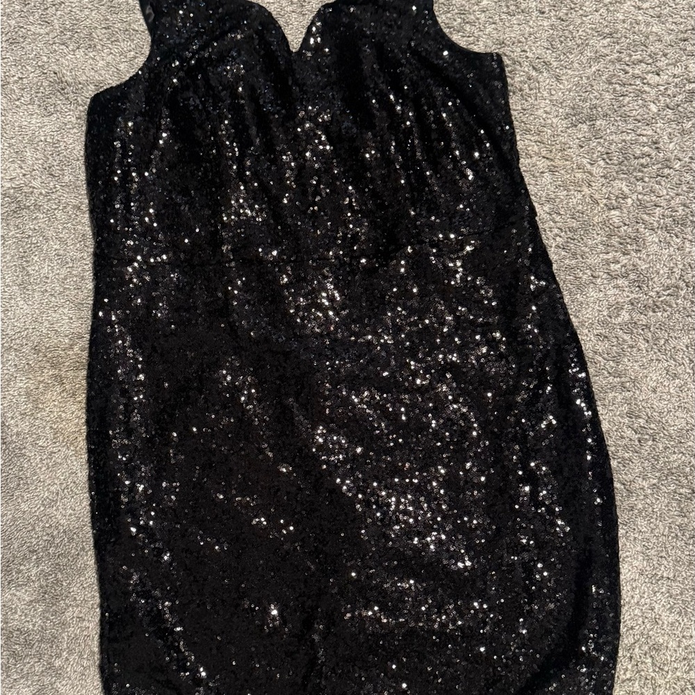 B. Smart Black Sleeveless Dress